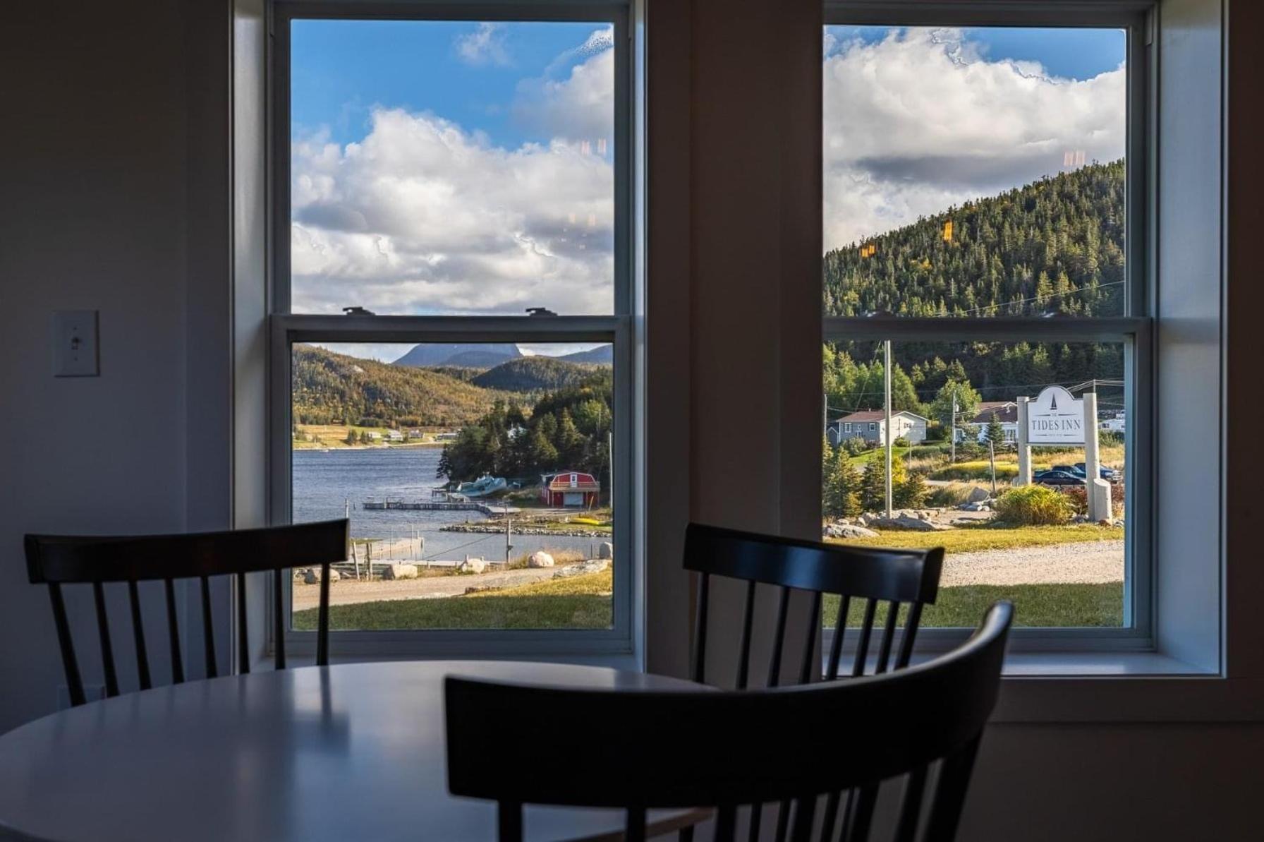 The Tides Inn Norris Point Luaran gambar